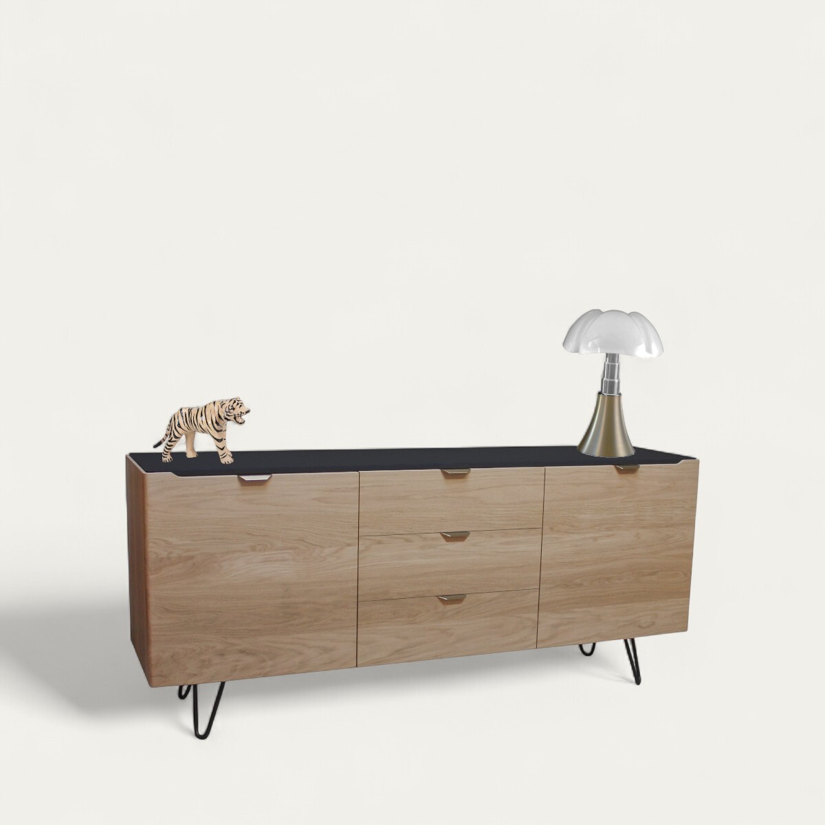 B1162_Buffet 2 portes 3 tiroirs ralentisseurs chêne blanchi bois massif laqué noir poignée dorée cuivrée pied métal épingle étagères bois fabrication française Rennes
