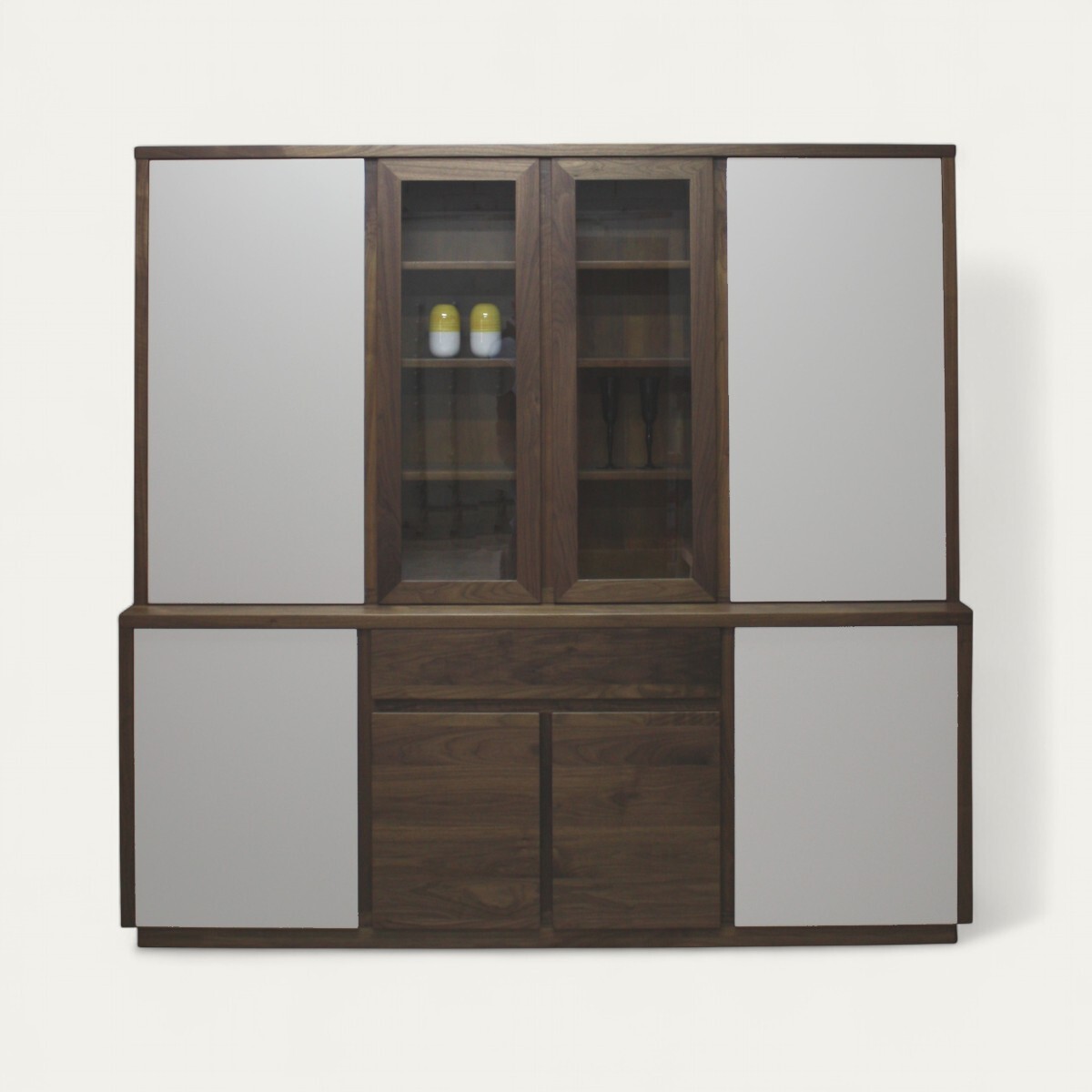 Bahutin solstis en 2 corps 8 portes 1 tiroirs noyer naturel et laqué sur mesure
