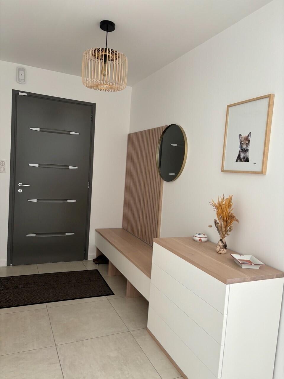 Meuble d'entrée commode banc tasseaux chêne extra blanchi et laqué blanc sur mesure fabrication française