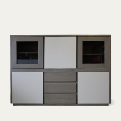 21464_Buffet soltis 3 portes pleines 2 vitrées 3 tiroirs chêne grisé et laqué sur mesure made in france
