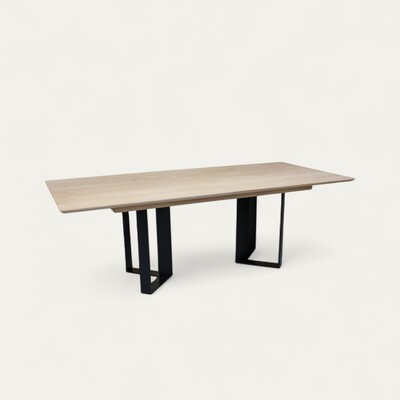 41769_table rectangulaire extensible plateau biseauté chêne blanchi pied métal noir trombone sur mesure avec 2 allonges intégrées made in bretagne fabrication sur mesure personnnalisable pirotais