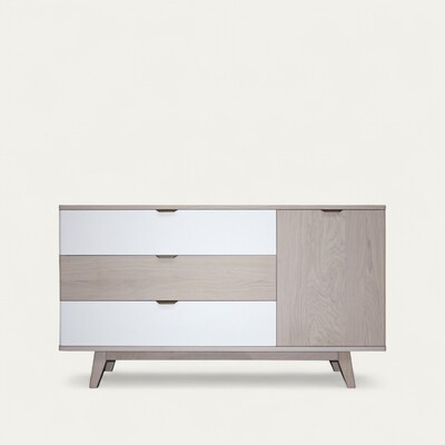 93363_commode cooper 3 tiroirs 1 porte sur coulisses avec ralentisseurs chêne extra blanchi bois massif et laqué blanc poignée dorée brossée sur mesure made in bretagne axe Rennes avranches