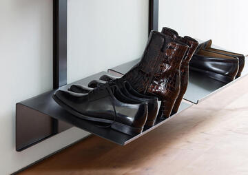 Vestaire étagère chaussure incliné métal  blanc noir pirotais